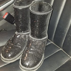 Black Short Sequins Uggs
